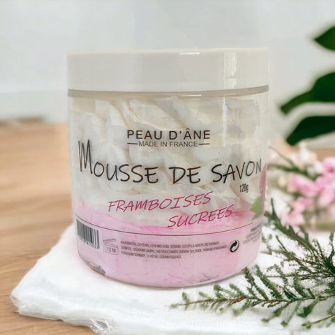 Mousse de savon framboise sucrée